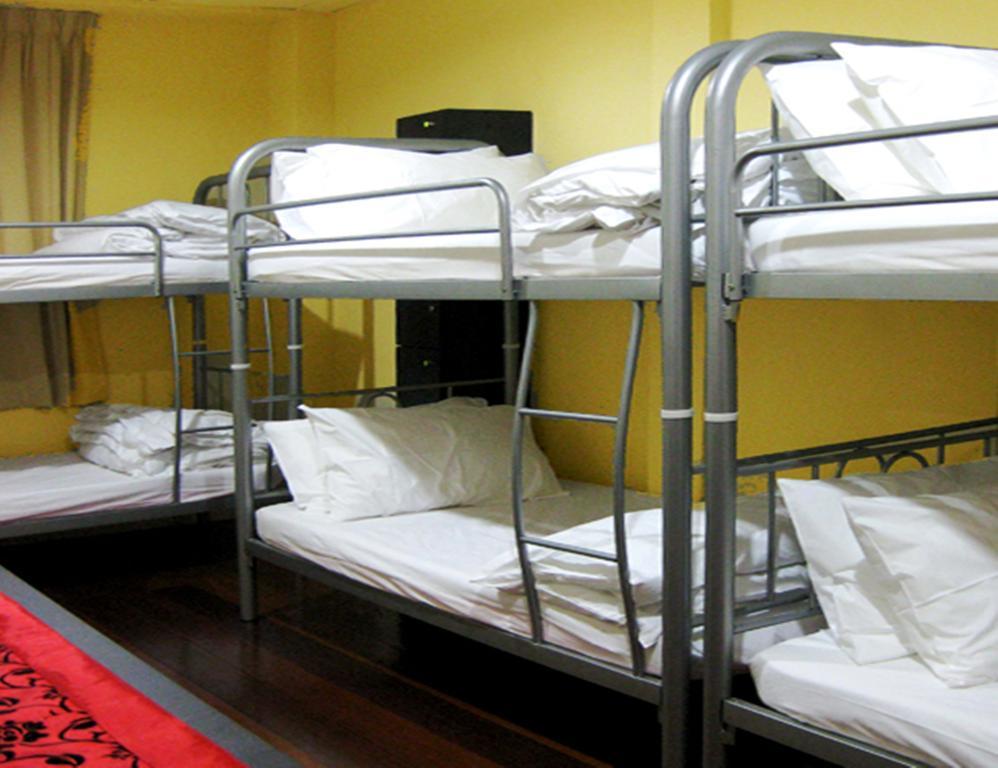 Beds Guesthouse Hostel Kuching Pokój zdjęcie